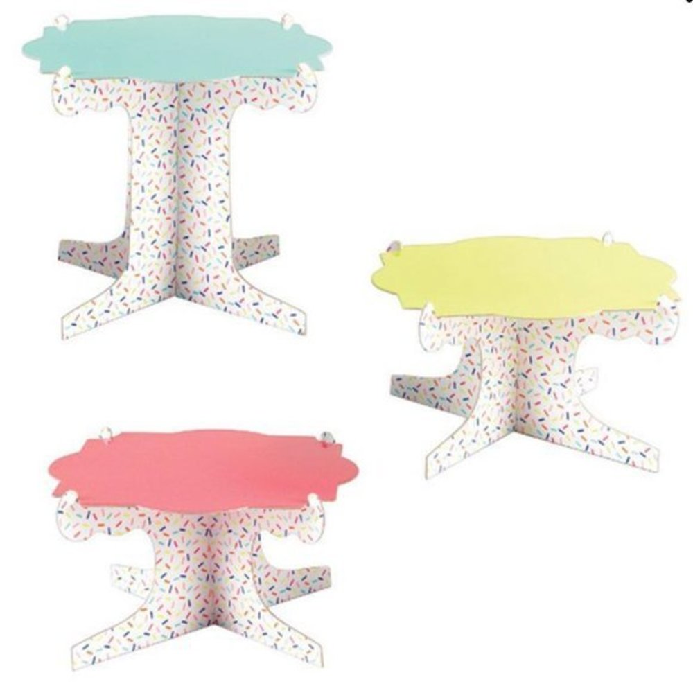 Sweats & treats cake stand (3)‎